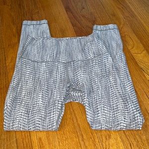 28’ Lululemon Leggings